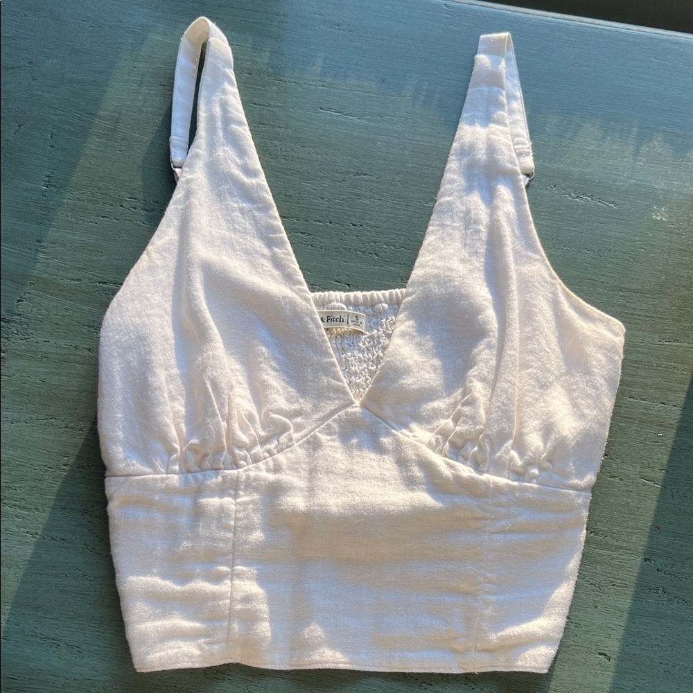 Abercrombie & Fitch White Linen V-Neck Cropped Tank